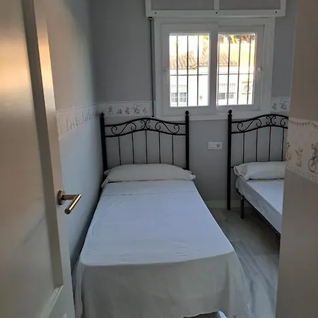 Pinares Del Atlantico Apartment Chiclana de la Frontera